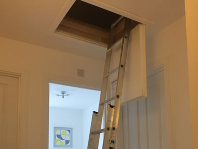 Insulated loft hatch